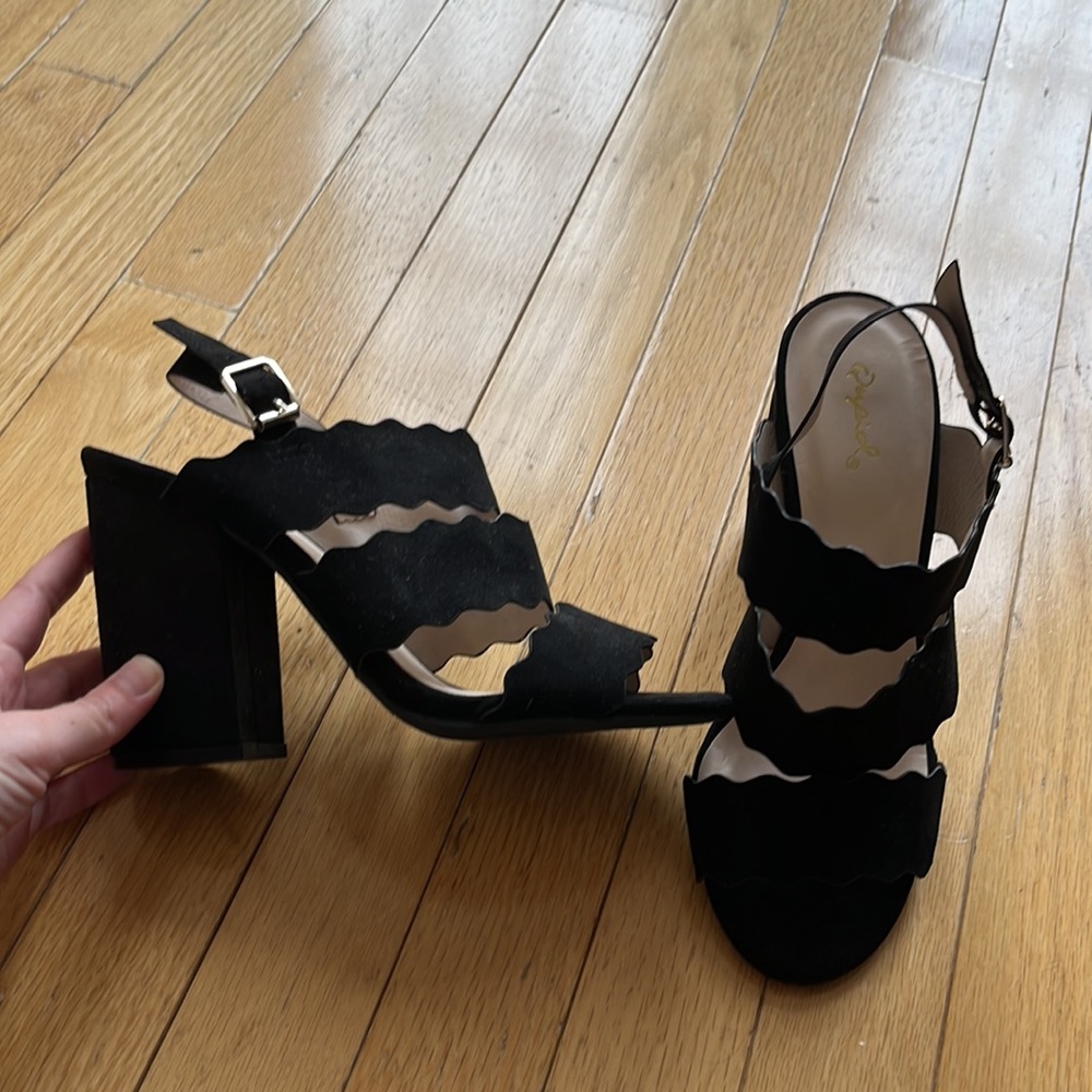Black scalloped strap heeled sandals